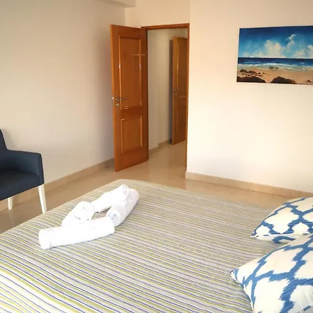 Deolinda - Nossa Sra Da Rocha * Porches (Algarve)